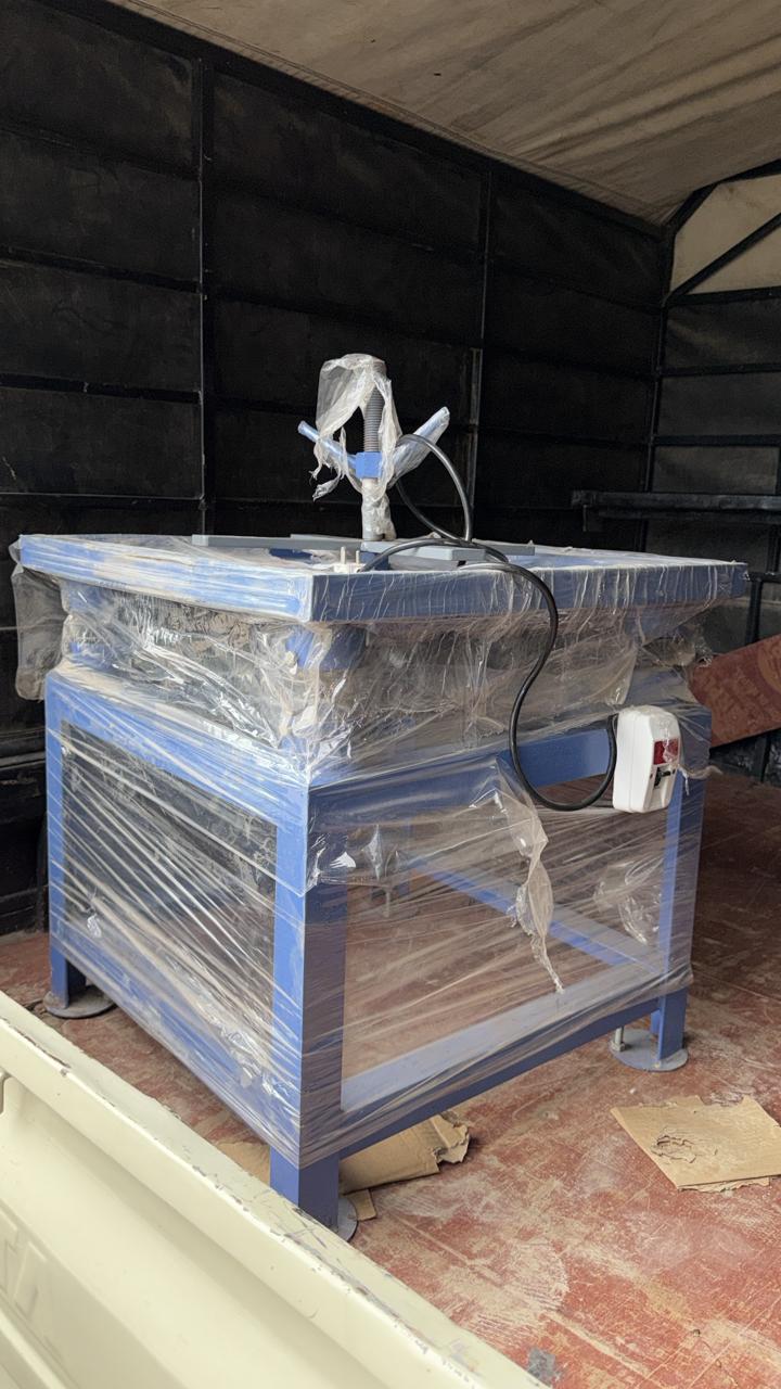 Concrete Cube Vibrating Table